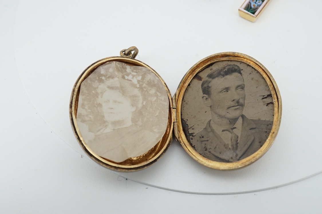 Two modern 9ct gold and cubic zirconia set rings, including white gold, two other simulated diamond set rings, together with an Italian cross pendant, a cameo brooch and an oval gilt metal locket.